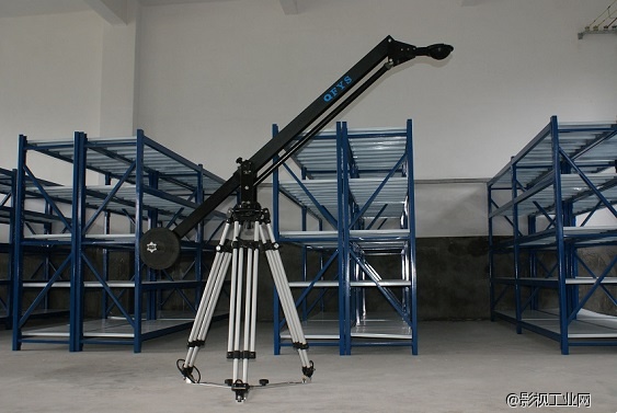 二、QFYS-1500影视二用小摇臂（配新脚架）