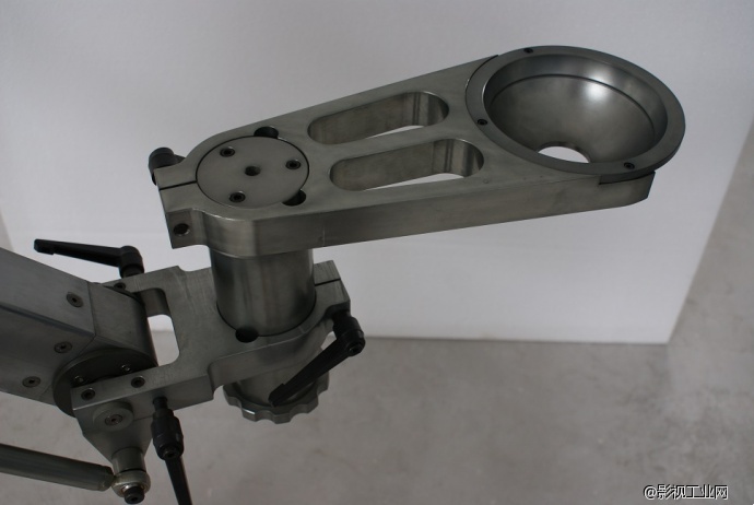 QFYS-1500-B高仿德国GFM小摇臂（配新脚架）