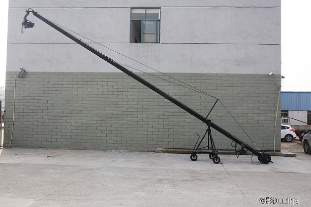 QFYS-B12米专业摄像电控摇臂