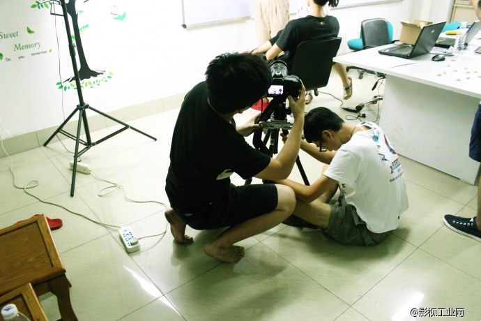 MMBuzz2013扶持项目《疯子》编剧手记--大学时代最后的呐喊