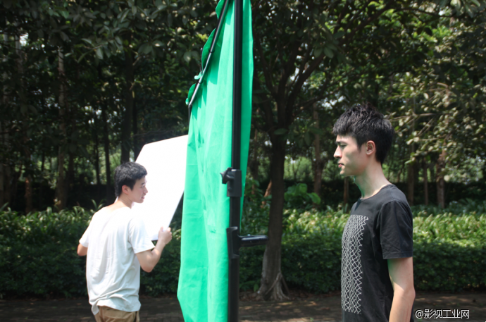 MMBuzz2013扶持项目《疯子》摄影手记