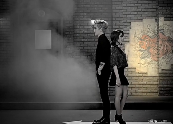 调色大神看这里，国外近期mv这种质感被多次使用。