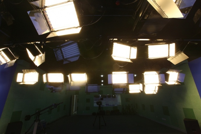 演播室www.ca-media.cn