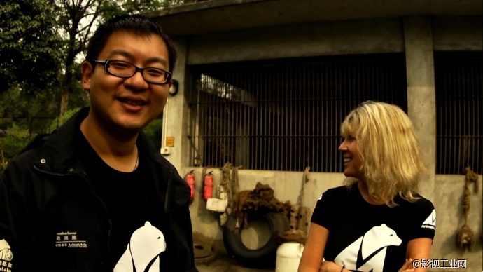 成都苗牧：三分零五秒背后的心路——亚洲动物基金成立15周年宣传片《爱之守护》创作谈