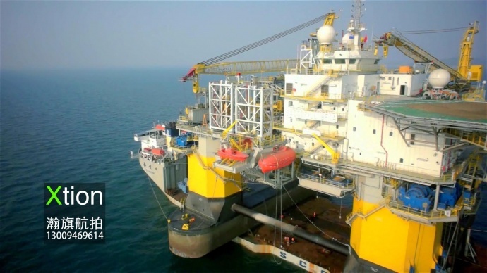 瀚旗航拍，海上巨无霸如何行万里