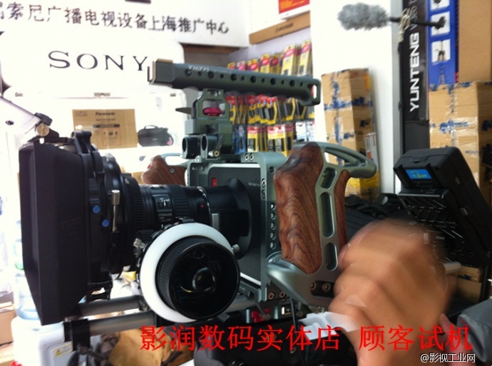 Blackmagic Cinema Camera BMCC MFT/EF 摄影机