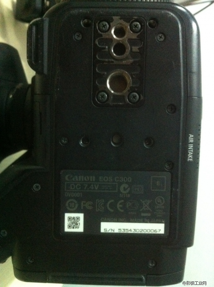 CANON EOS C300