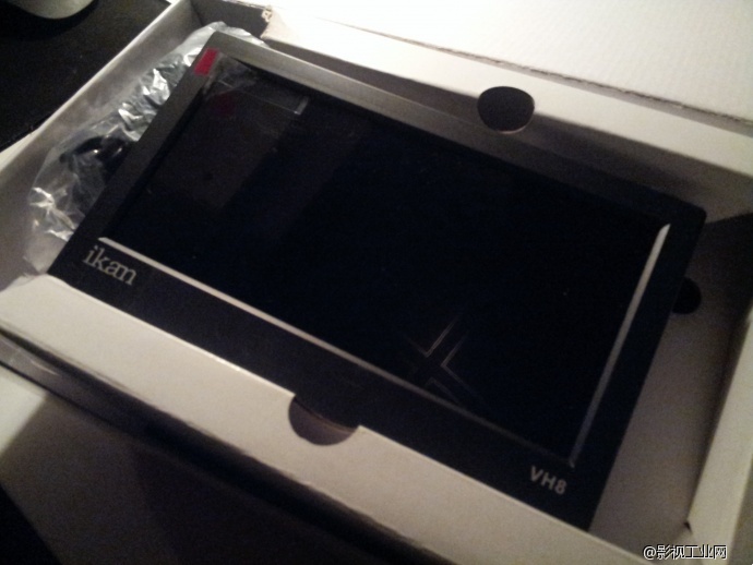 购入 ikan VH8 8寸 HDMI高清监视器 非常不错