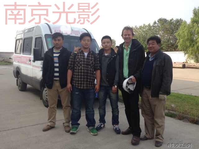 跨国一次合作！