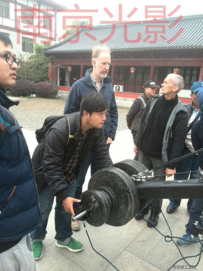 跨国一次合作！