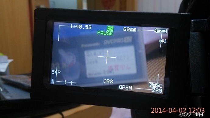 拉出来一点点，就虚了，并且怎么聚都聚不