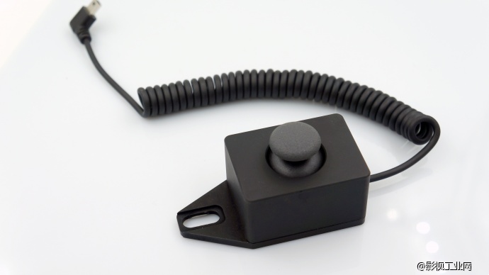 单反三轴手持稳定器效果展示