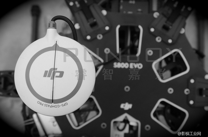 逆风。起飞---------航拍在新闻直播中的应用。