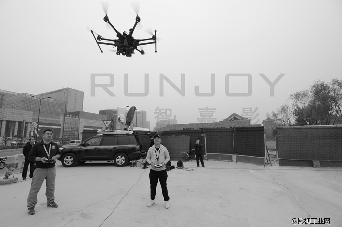 逆风。起飞---------航拍在新闻直播中的应用。