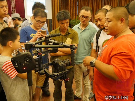 夜航上海,车拍兰博,红龙如影中国行杭州站回顾,下一站无锡郑州!