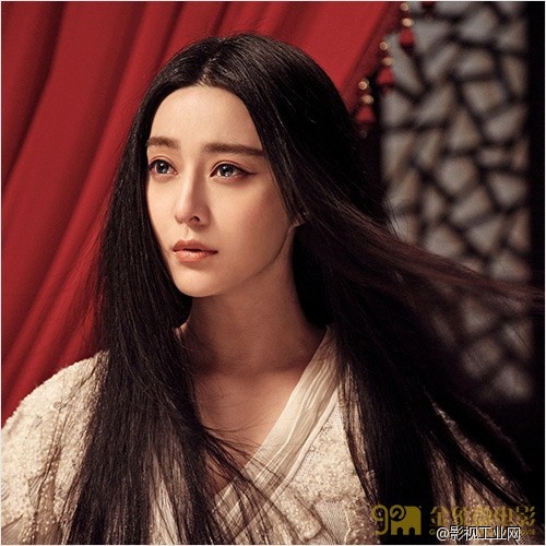 白发魔女传奇范冰冰妆评 女神女魔一见高下