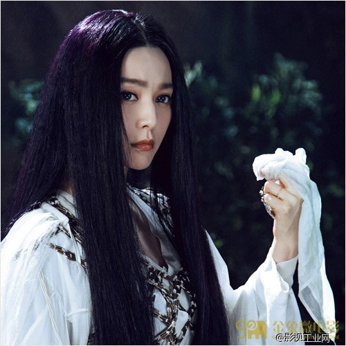 白发魔女传奇范冰冰妆评 女神女魔一见高下