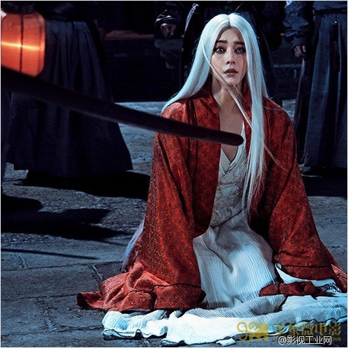 白发魔女传奇范冰冰妆评 女神女魔一见高下