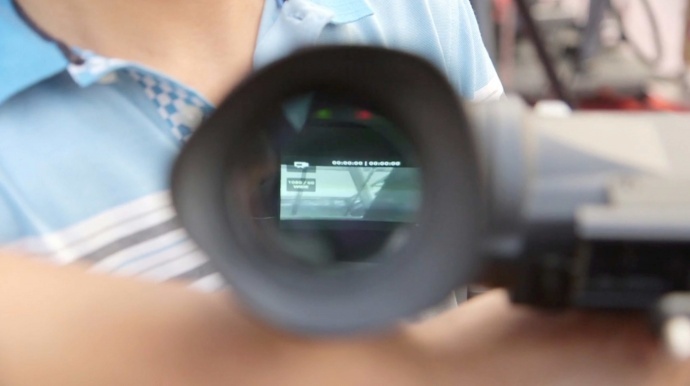 模拟BETA机变身2.7K专业摄影机，售价2000元！！中国人疯狂了！！