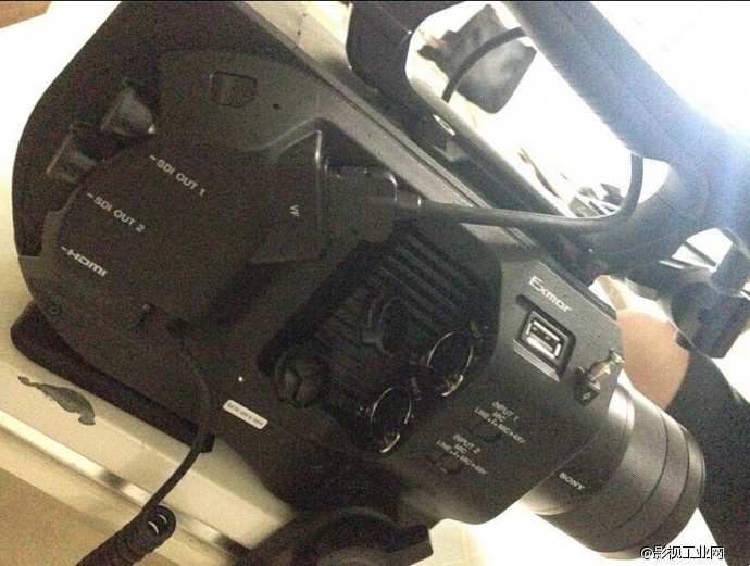 SONY-FS7