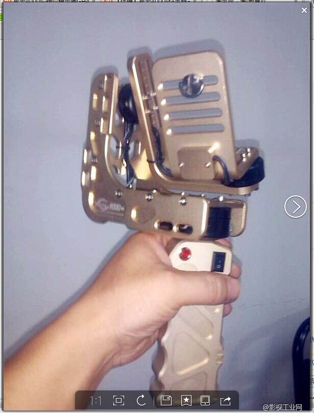 星云4000土豪金限量版震憾上市，武汉菲曼斯影视器材有限公司独家首发，需要的朋友请尽快联系我哦，特价3280元RMB,联系我有惊喜！