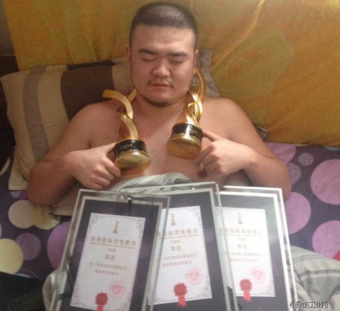 AF103拍摄的《我爸》斩获第二届滨海国际微电影节最佳导演奖