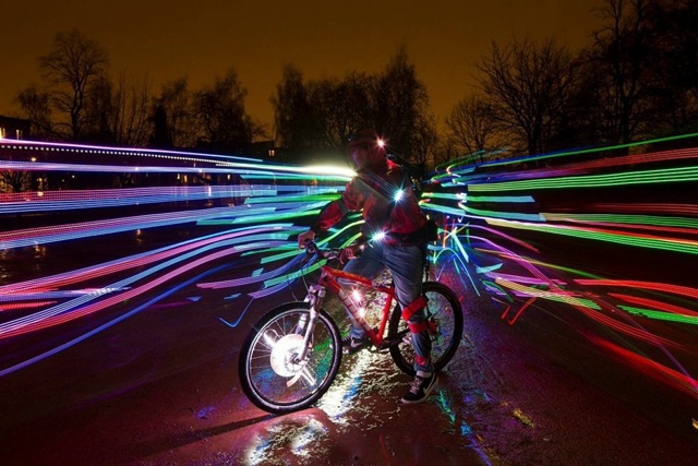 万枚LED | 震撼了无数人的一段环法骑行视频