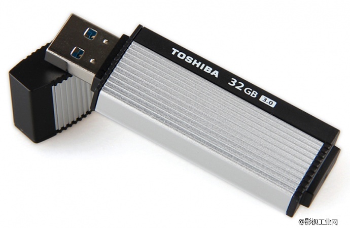 东芝（TOSHIBA）尊闪系列 U盘TransMemory EX 64G USB3.0 超高速 读220M写94M