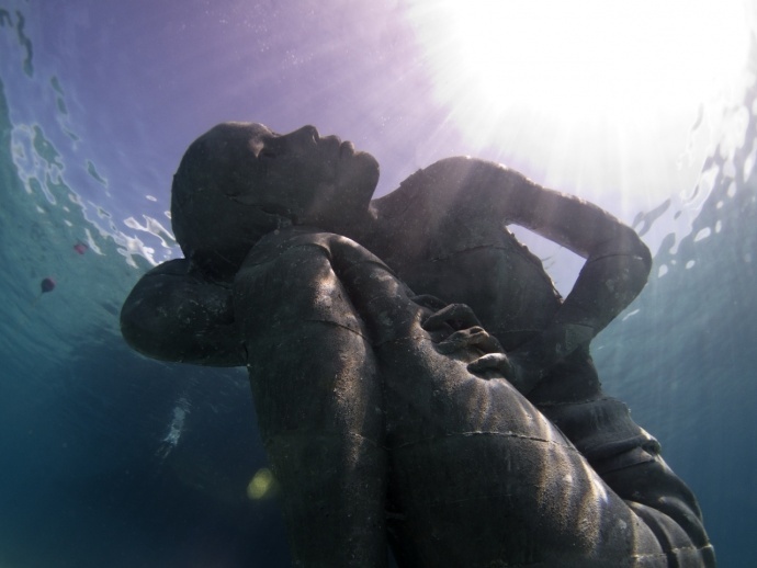 地球上最大的海底雕塑，怎么做成的？