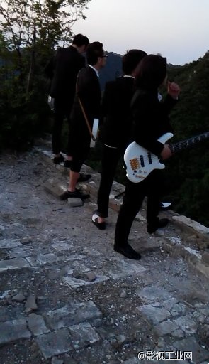 【独具创新MV】安图声乐队-paradise