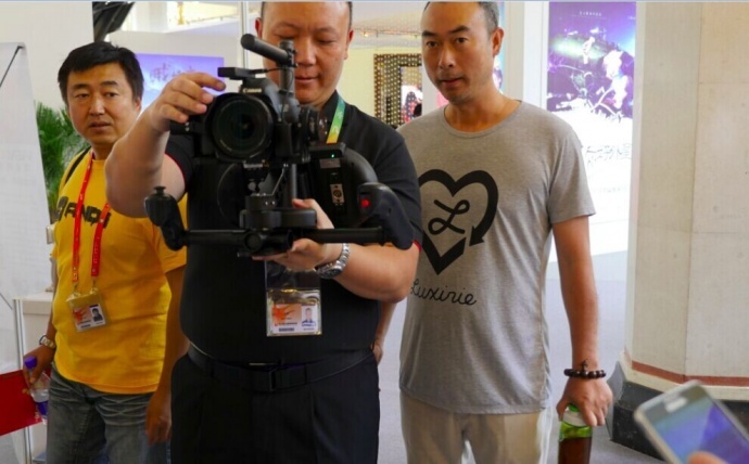 小展台大震撼—Wenpod华丽亮相上海电影节