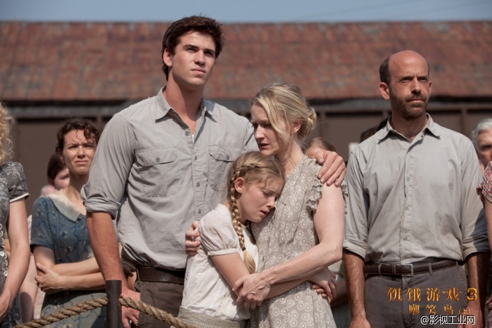 《饥饿游戏3》插曲MV曝光，“大表姐”开金口献唱清新民谣