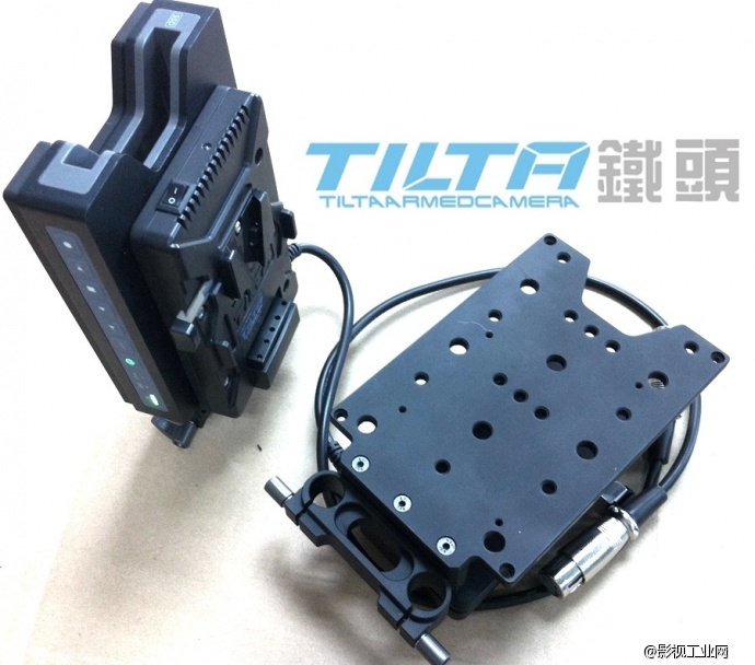 TILTA 铁头 HyperDeck Shuttle 硬盘录像机支架 供电系统