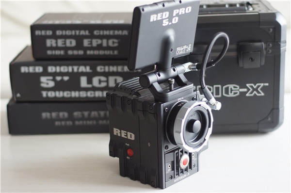 特价出全套RED EPIC-X 5K 电影摄影机，只要126000元