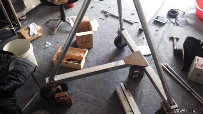 3000元1星期纯手工打造十米电控摇臂