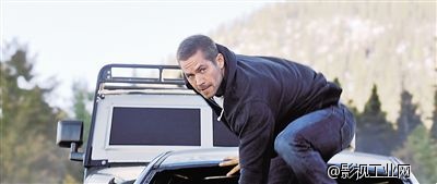 告诉你《速度与激情7》保罗复活的秘密#武汉狮子座传媒#