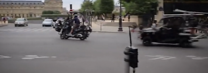 揭秘!吕克 · 贝松的惊险汽车追逐戏是怎么拍摄的:车拍摇臂Scorpio Arm