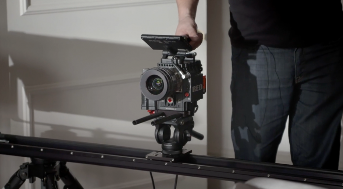 蔡司推出可接RED 8K超大传感器的电影变焦镜头