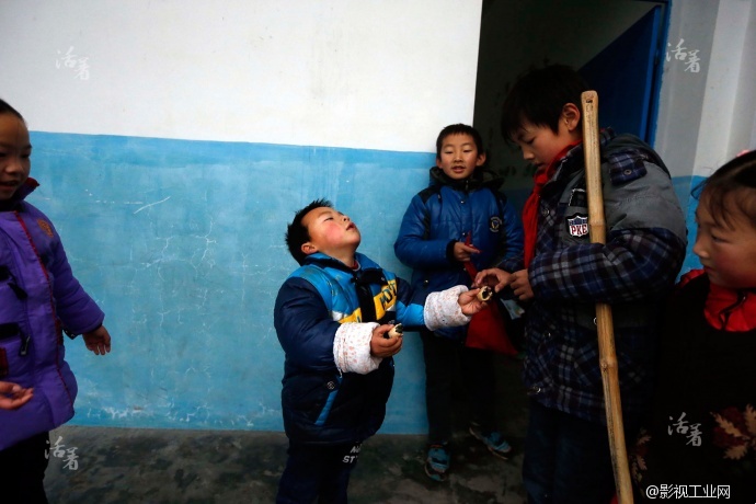 狮子座传媒对话|大山之巅的学校