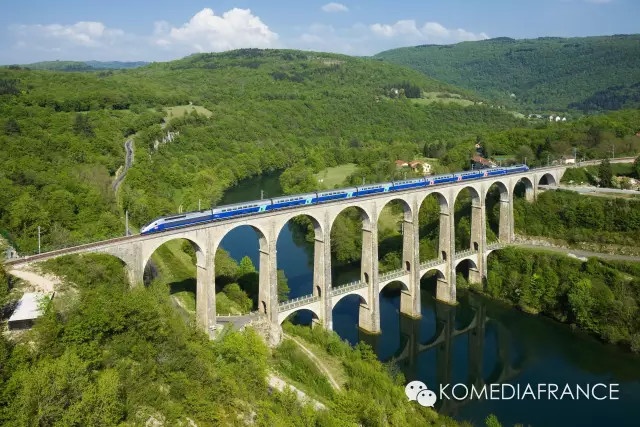 为何“憨豆先生的黄金假期”和“谍影重重”都会选择它作为拍摄场景？