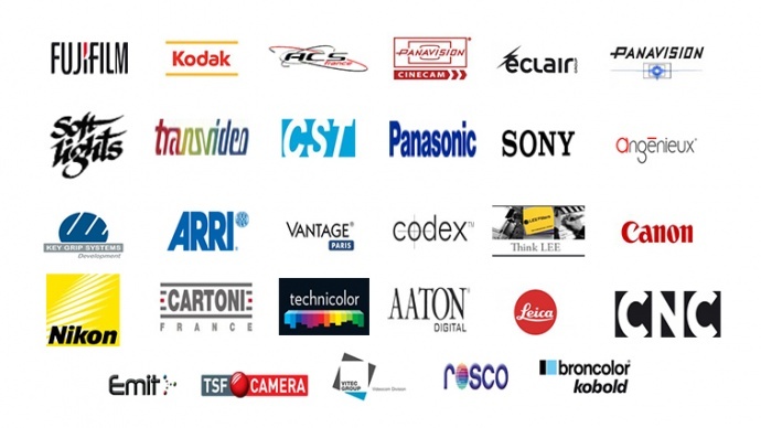 拥有了这一套滤色镜片,可以甩别人好几条街