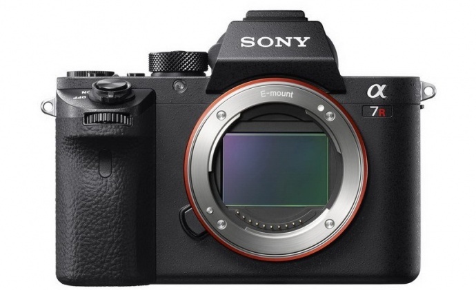 Sony 正式推出新机A7R II