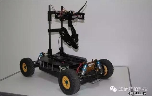 专业航拍价格3000！！您信吗？虹箭撑门人疯了？！Why?Why?