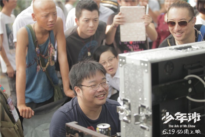 【崛起者】他用一个预告片折服冯小刚、陈国富，现在他又拍了一部关于天才的电影