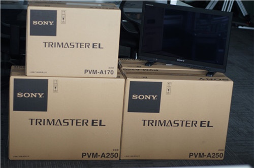 ​低价出索尼17寸(22000元)、25寸(32000元) TRIMASTER EL OLED 高级图像监视器，行货现货，要的电联