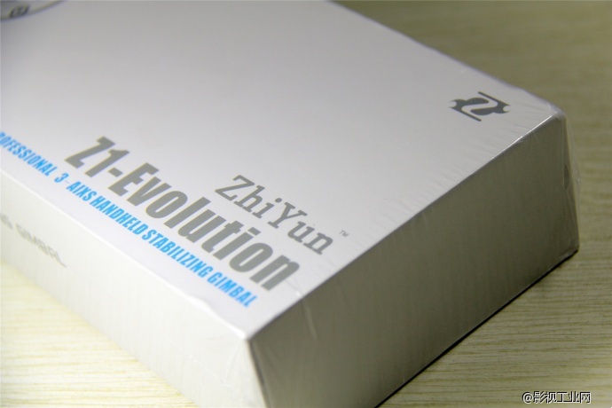 天美实验室 智云 Z1-Evolution 测评 — 开箱篇