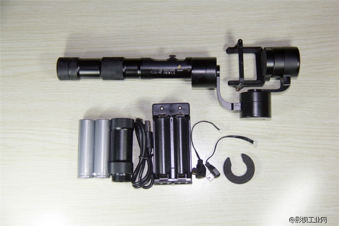 天美实验室 智云 Z1-Evolution 测评 — 开箱篇