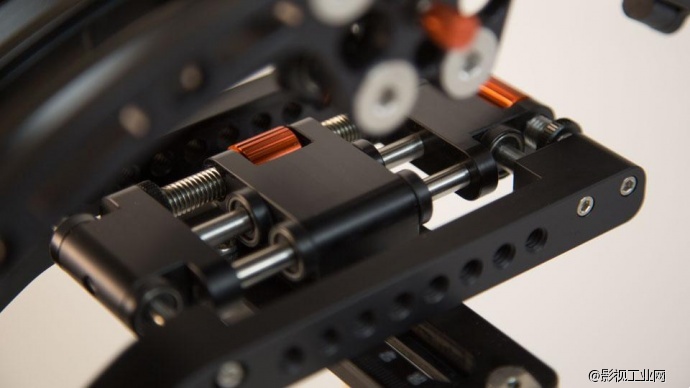 G1 - 易事背与手持拍摄的最佳解决方案