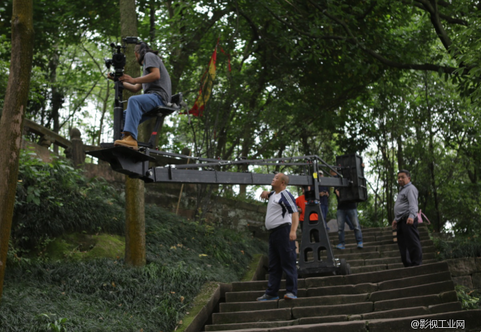 一部小片的制作中的问题。