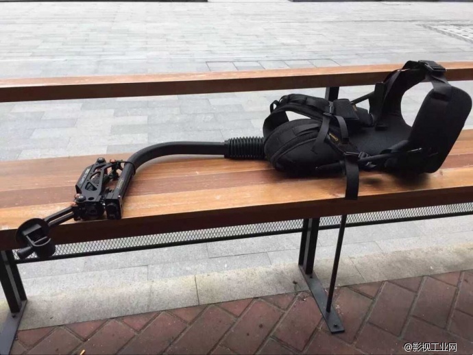 Flowcine希瑞减震臂到货　　 改装发货